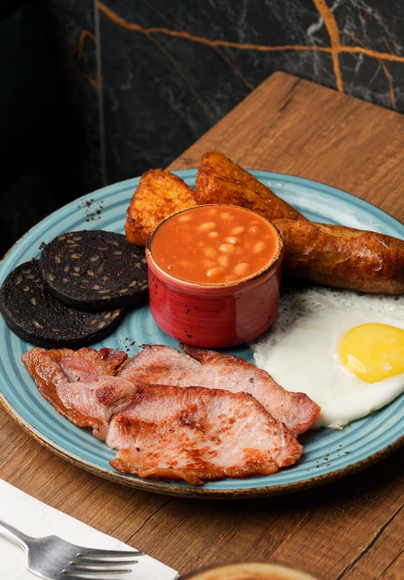 english-breakfast-cafe-borehamwood