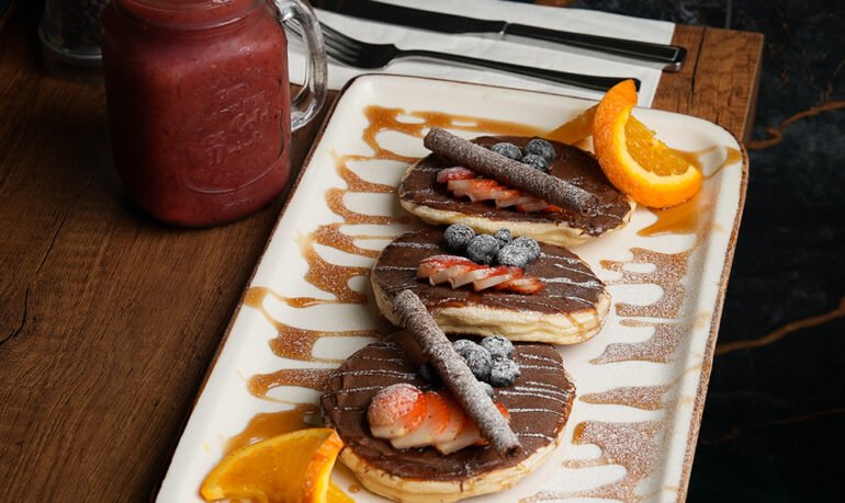 nutella-pancakes-borehamwood-cafe